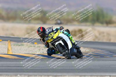 media/Oct-19-2024-CVMA (Sat) [[7df39c5a0d]]/Race 3-Formula UL-American Thunder/